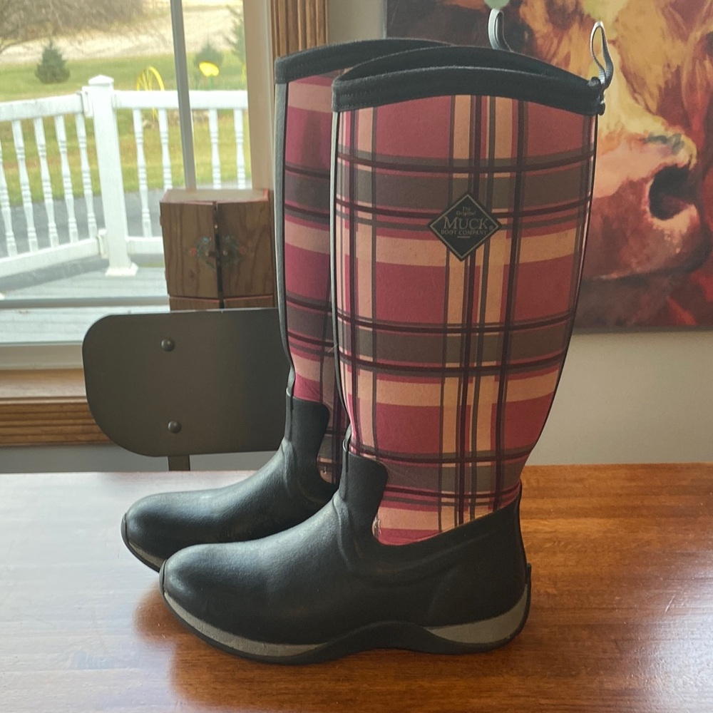 Muck Plaid Rain Boots - Size 8